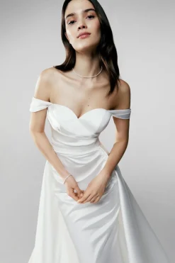 Abito da Sposa Gemma con sopragonna