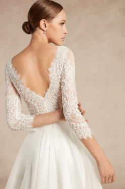 Body in pizzo con manica 3/4