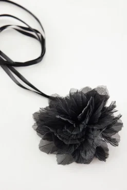 Cintura con dettaglio a fiore