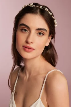 Coroncina morbida con perle