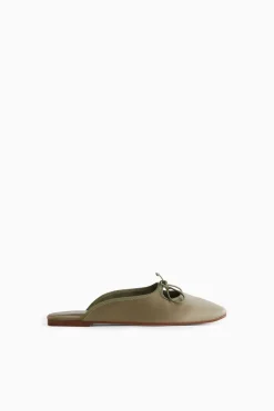 Mule in raso