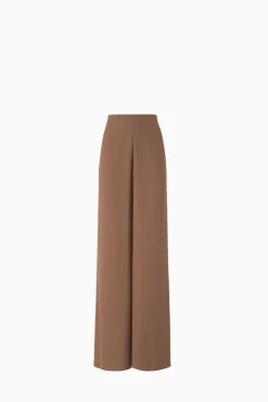 Pantaloni ampi