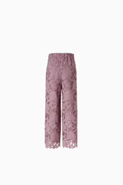 Pantaloni in pizzo macrame