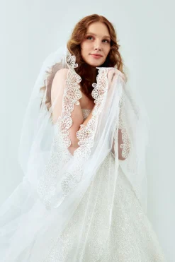 Velo in Tulle